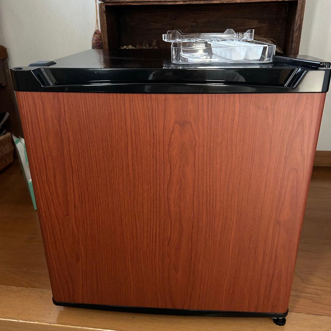 アイリスオーヤマ PRC-B051D 冷蔵庫　小型冷蔵庫　本日限定値下げ価格 冷蔵庫 46L 小型 1ドア コンパクト 温度調節 7段階 家庭用 新品 新生活