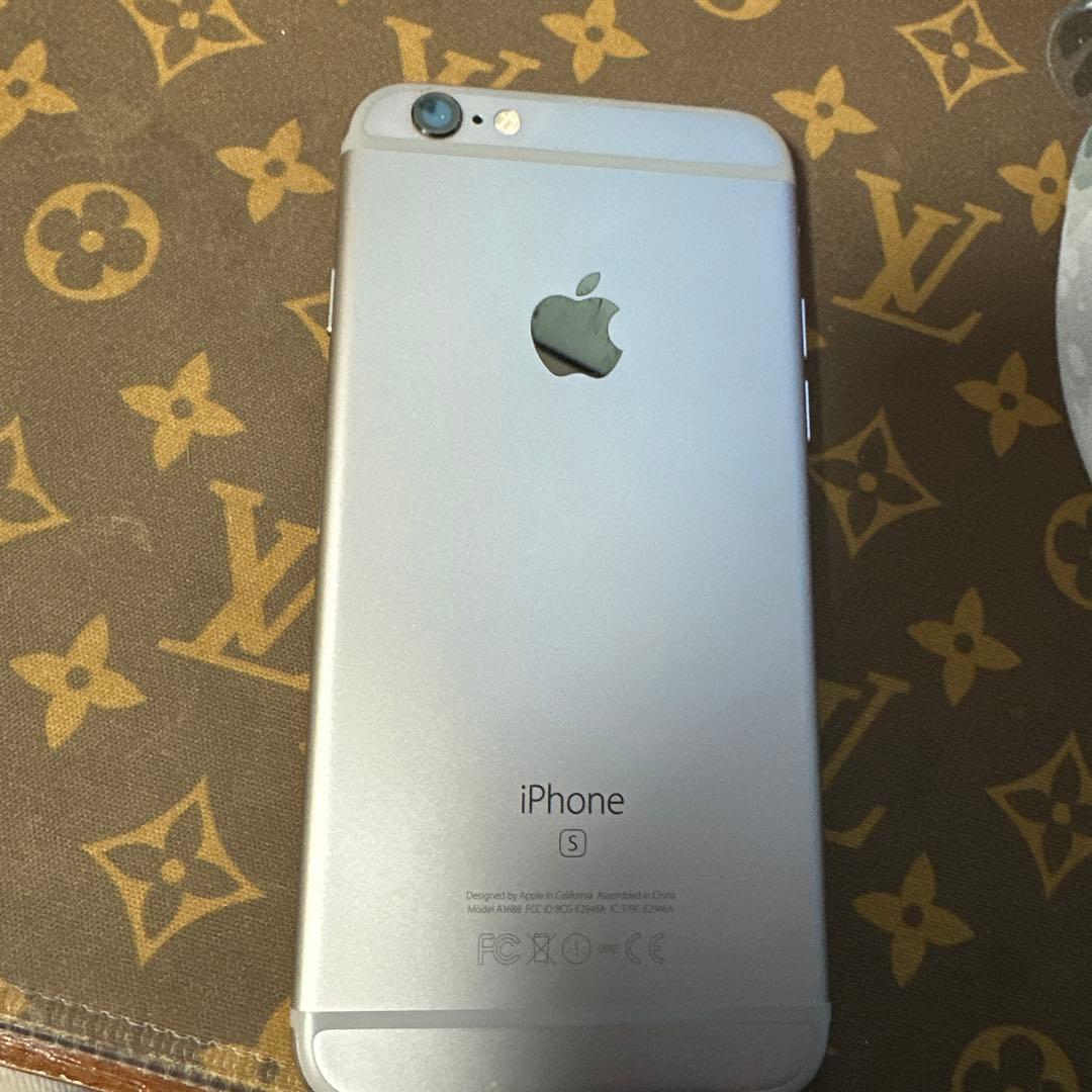 Apple iPhone 6s シルバー 本体 - メルカリ