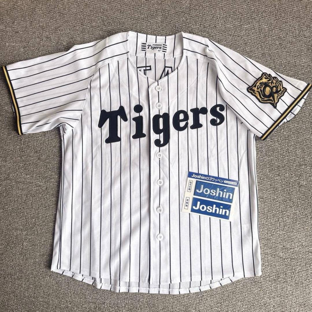 即購入可❣️大人気❣️阪神タイガース 8 佐藤輝明 選手 レプリカ