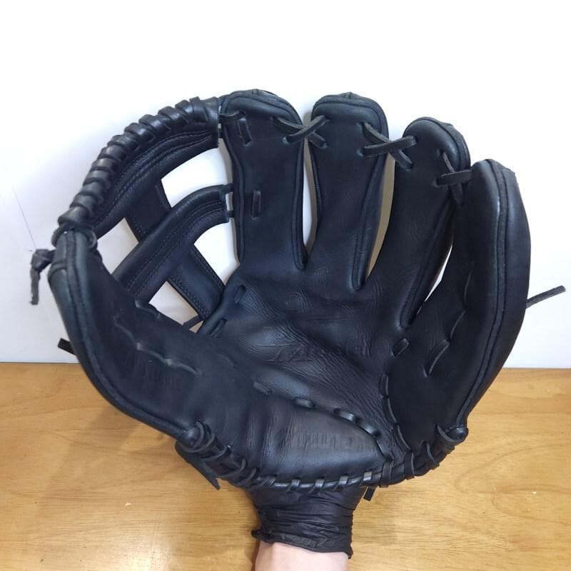 ミズノ 日本製 松井秀喜モデル 波賀工場製作 Mラベル 外野用 軟式