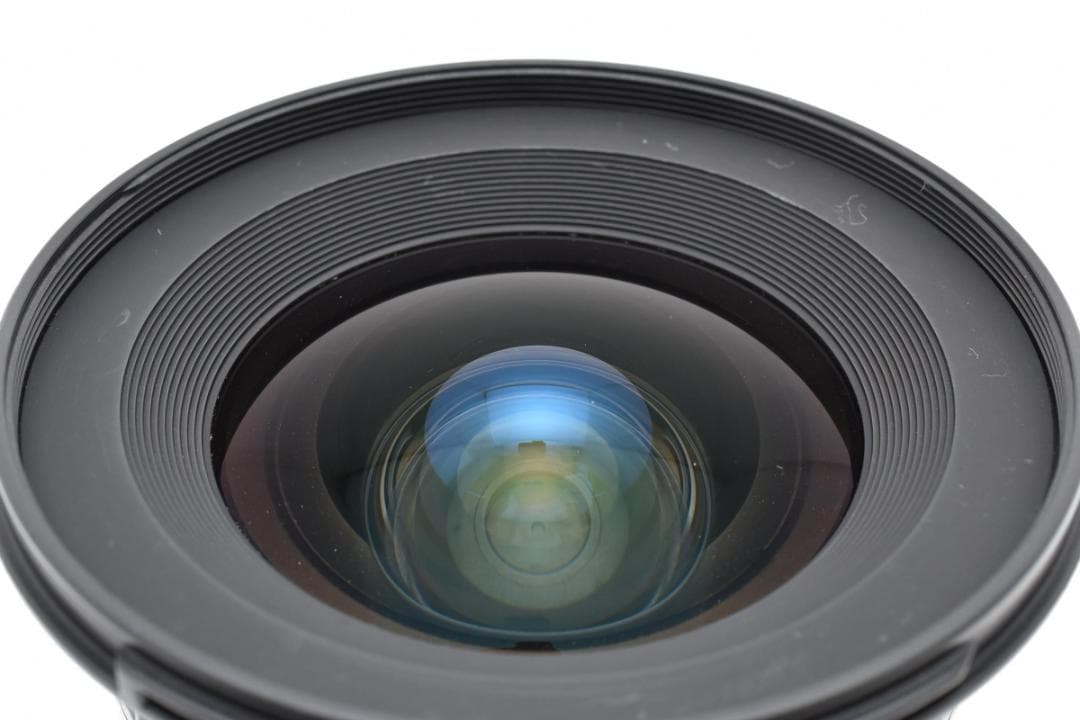 Nikon AF 18-35mm f3.5-4.5 D　Kenko　A009