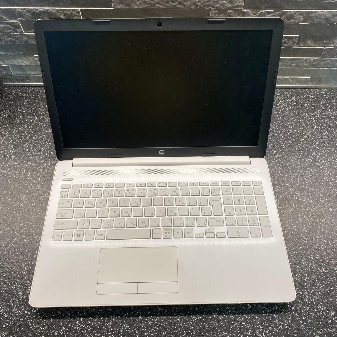 ✨美品✨ノートパソコン HP hp ノートパソコン HP15 ナチュラルシルバー BJ0M5PA-AAAB [15.6型