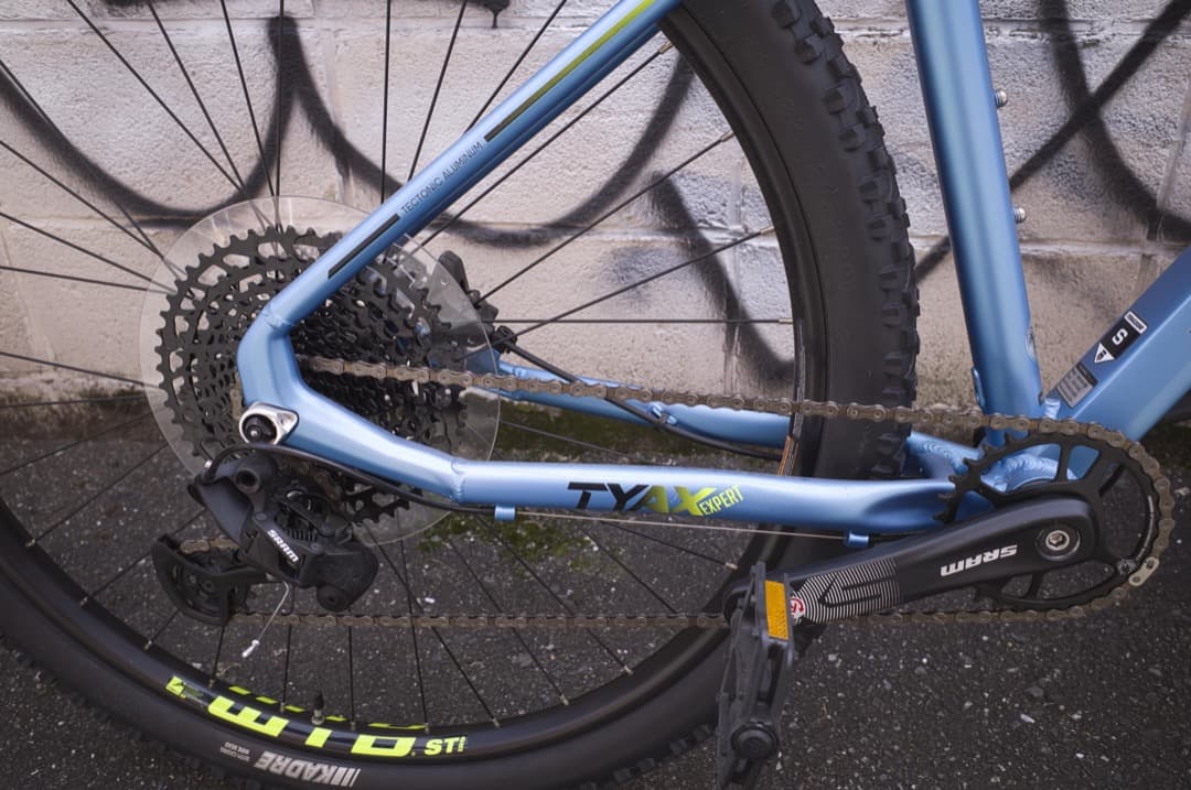 福岡市現地引取限定】新車 MONGOOSE TYAX EXPERT - メルカリ