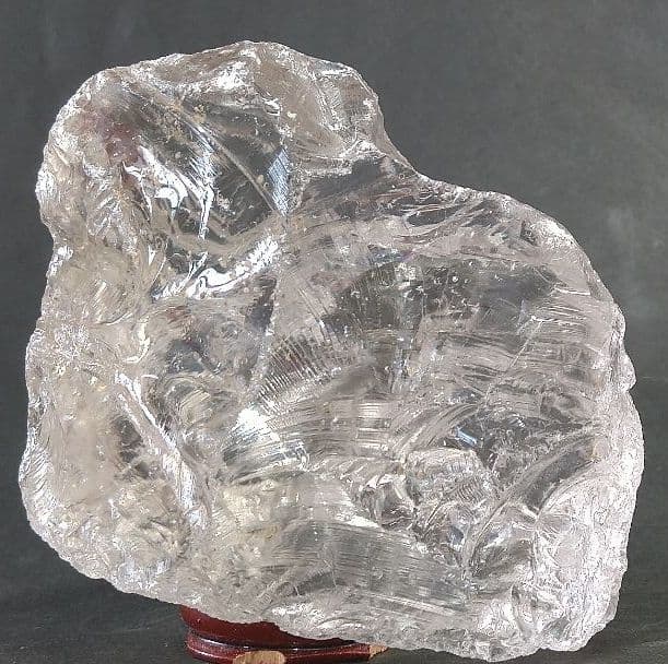 最終値下げ 銑-⑰【高透明 かっこみ水晶 】レインボー 90✖️74✖️64㍉