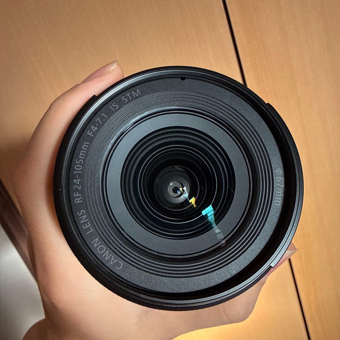 Canon RF 24-105mm f/4-7.1 IS STMレンズ