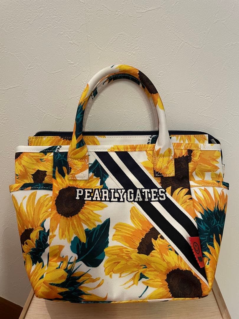 PEARLY GATES ひまわり柄カートバッグ - メルカリ