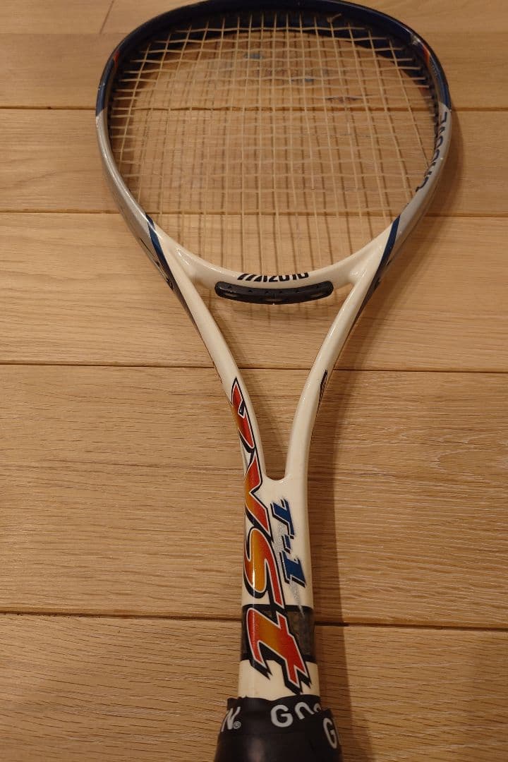 良品】ヨネックス ミズノ ソフト テニス ラケット 2本 ◎値下げ依頼