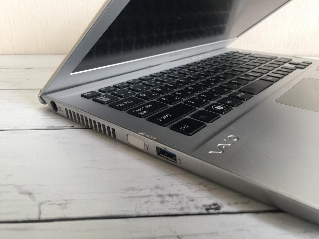 SONY VAIOSVT1311AJ 13.3型/8G/Office/Win 2 - メルカリ