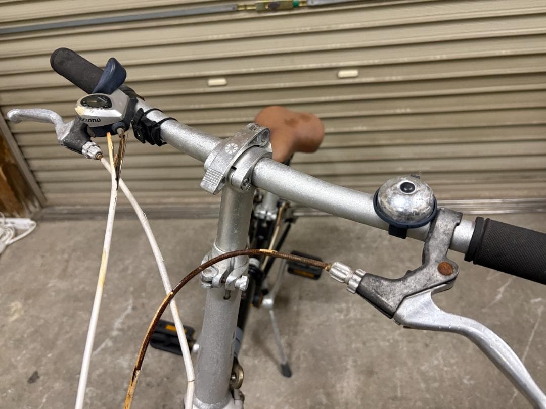 DAHON ダホン Boardwalk D7 タイヤ新品 ブレーキ交換推奨 - メルカリ