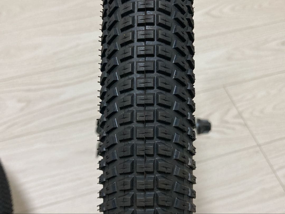 売切値下】tern vergeN8純正ホイール ビリーボンカーズ 406タイヤ