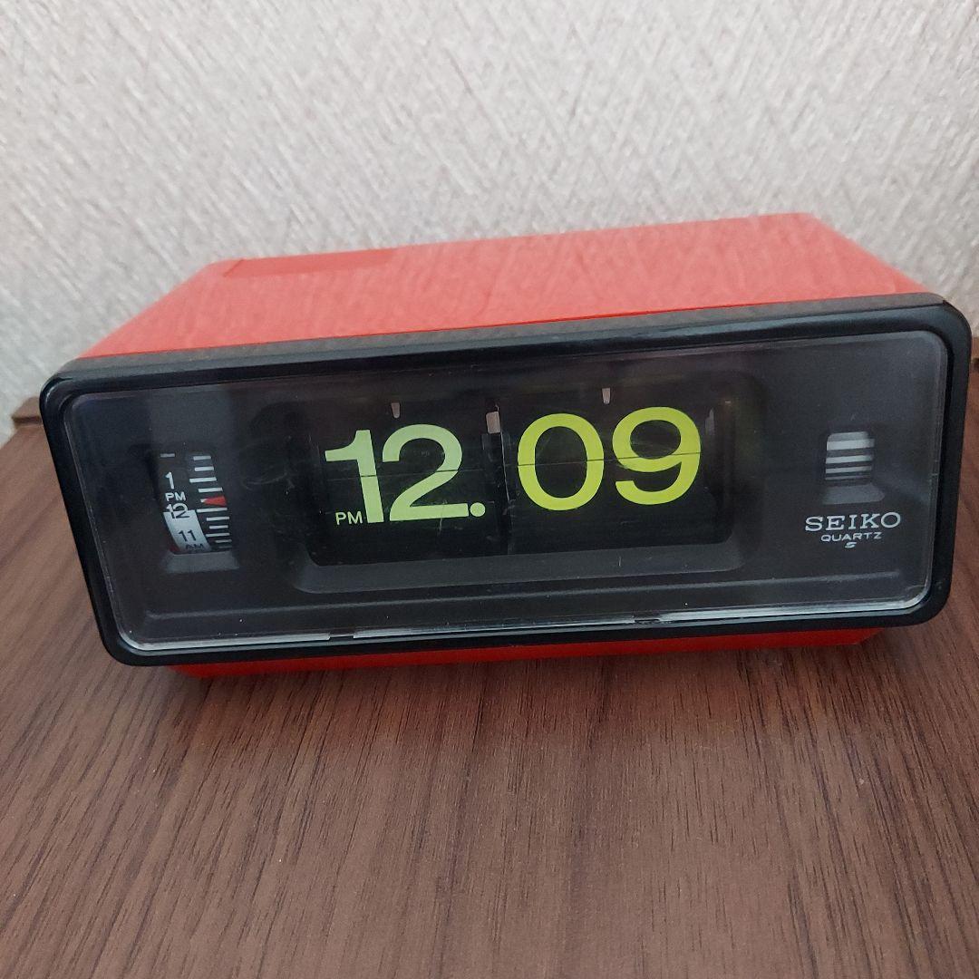 SEIKO パタパタ時計デジタル置時計 レッド昭和レトロ - メルカリ