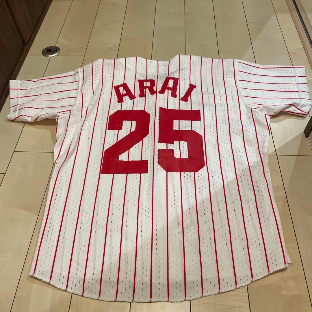 カープ ユニフォーム縦縞 25新井 サイズS - メルカリ