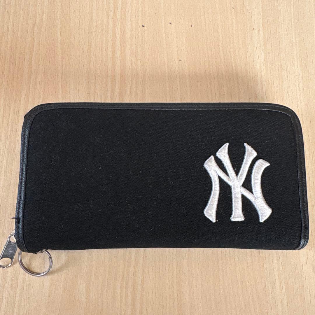 ニューヨーク・ヤンキース 長財布 ブラック - メルカリ