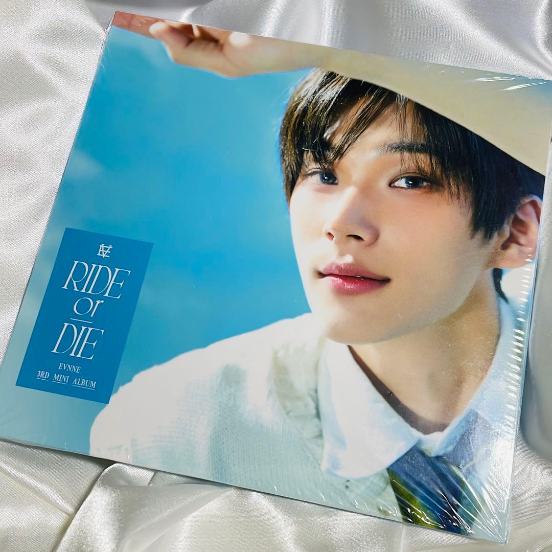 EVNNE パクハンビン - メルカリ