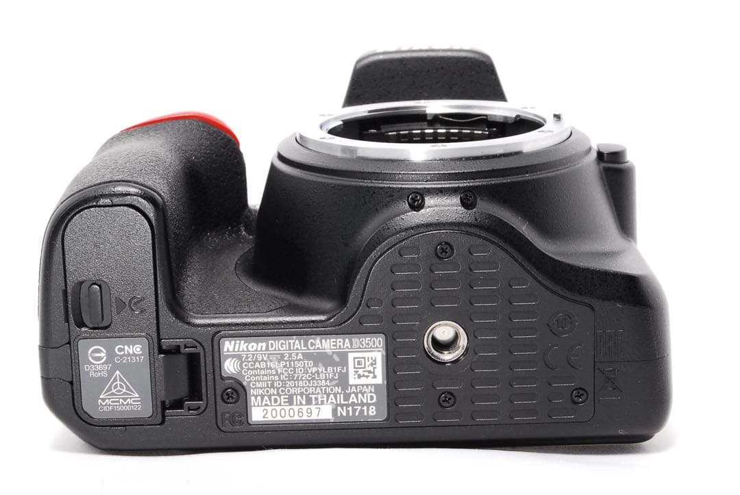 すぐ使える◇ショット数7613回◇Nikon D3500◇一眼レフカメラ◇美品