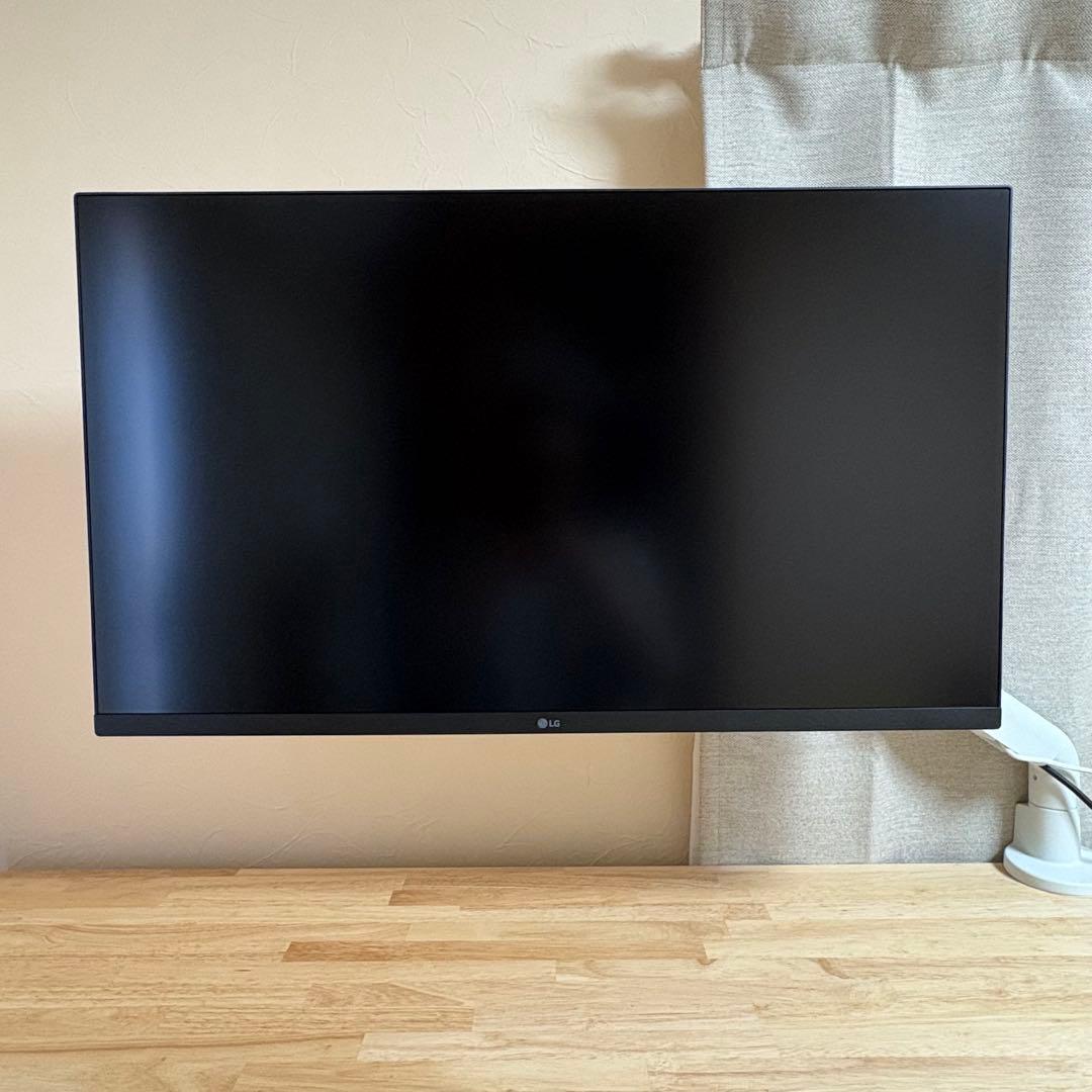 LG ディスプレイ 32UQ850V-W 31.5インチ 公式】 LG 31.5インチ UHD 4K IPS モニター - 32UQ850V-W | LG JP | LG JP