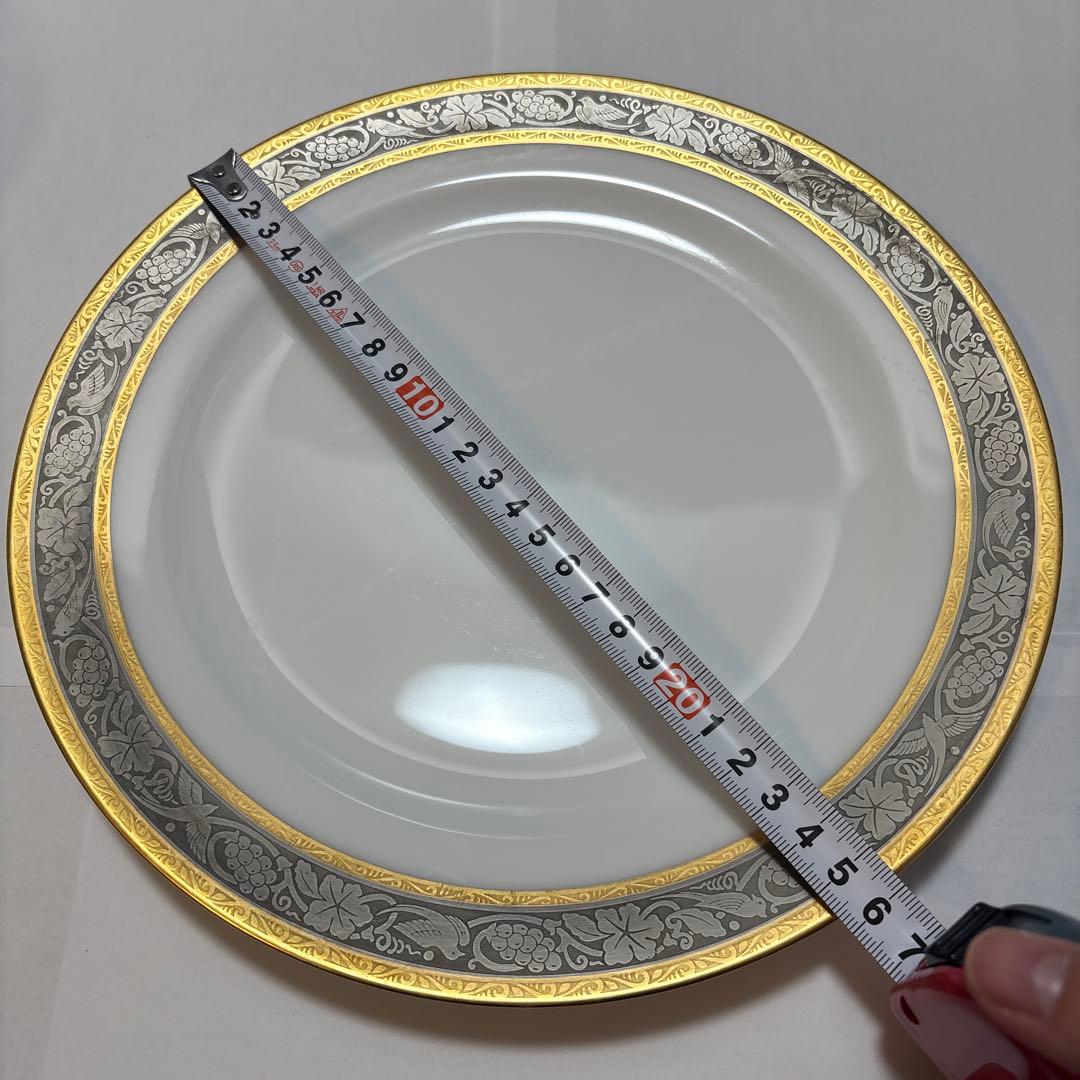 大倉陶園 白金金蝕唐草葡萄 ミートプレート 26cm - メルカリ