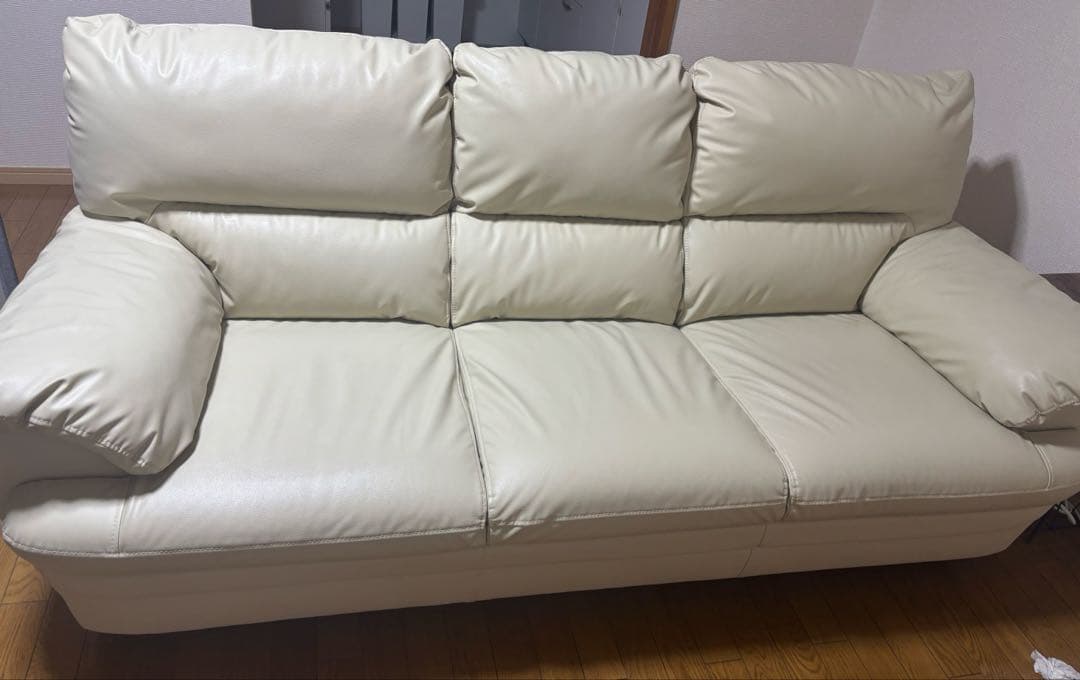 ★引取の場合13000円★レイコージャパン3人掛けソファ　アイボリー レイコージャパン】 3人掛けソファ グレース 布張り | Ohkawa ONLINE