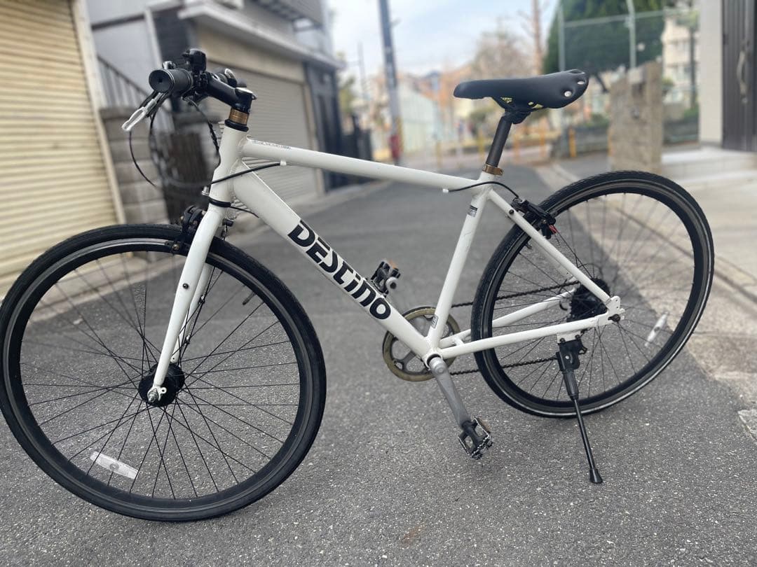 DESTINO クロスバイク ホワイト 700C オートライト - メルカリ