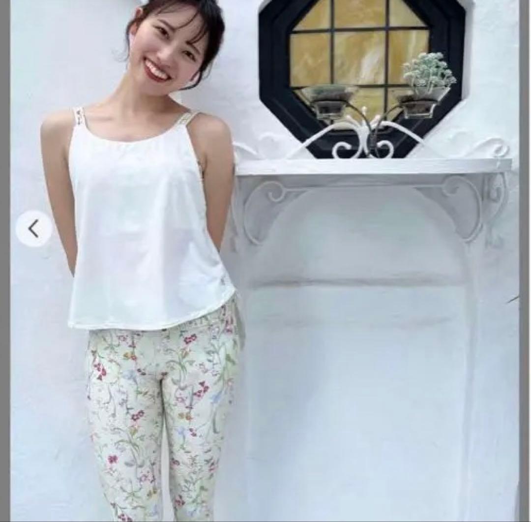 SKALA 花柄ヨガウェアセット Sサイズ - メルカリ