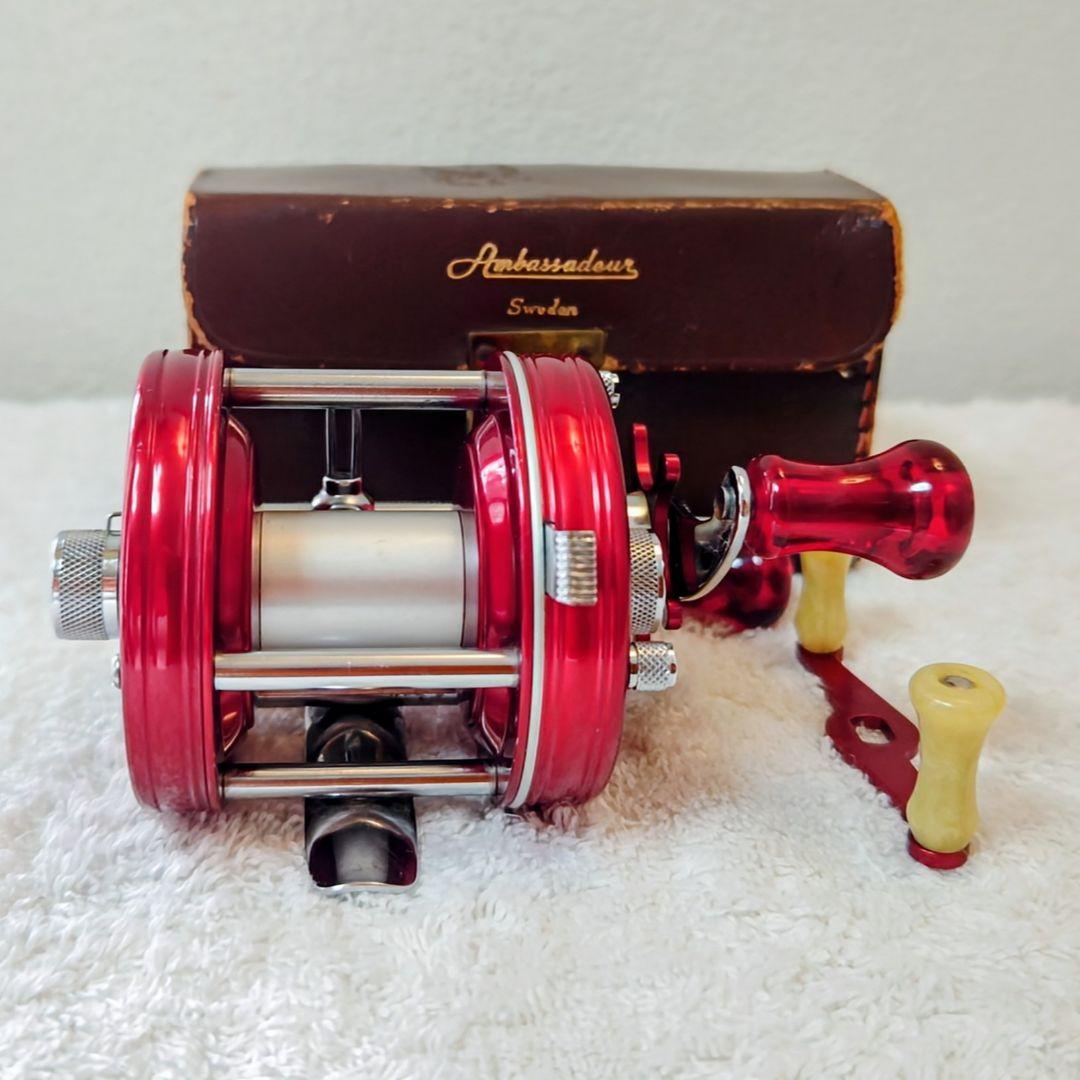 ABU Ambassadeur 5000 Red BigA パワハン 皮ケース付 - メルカリ