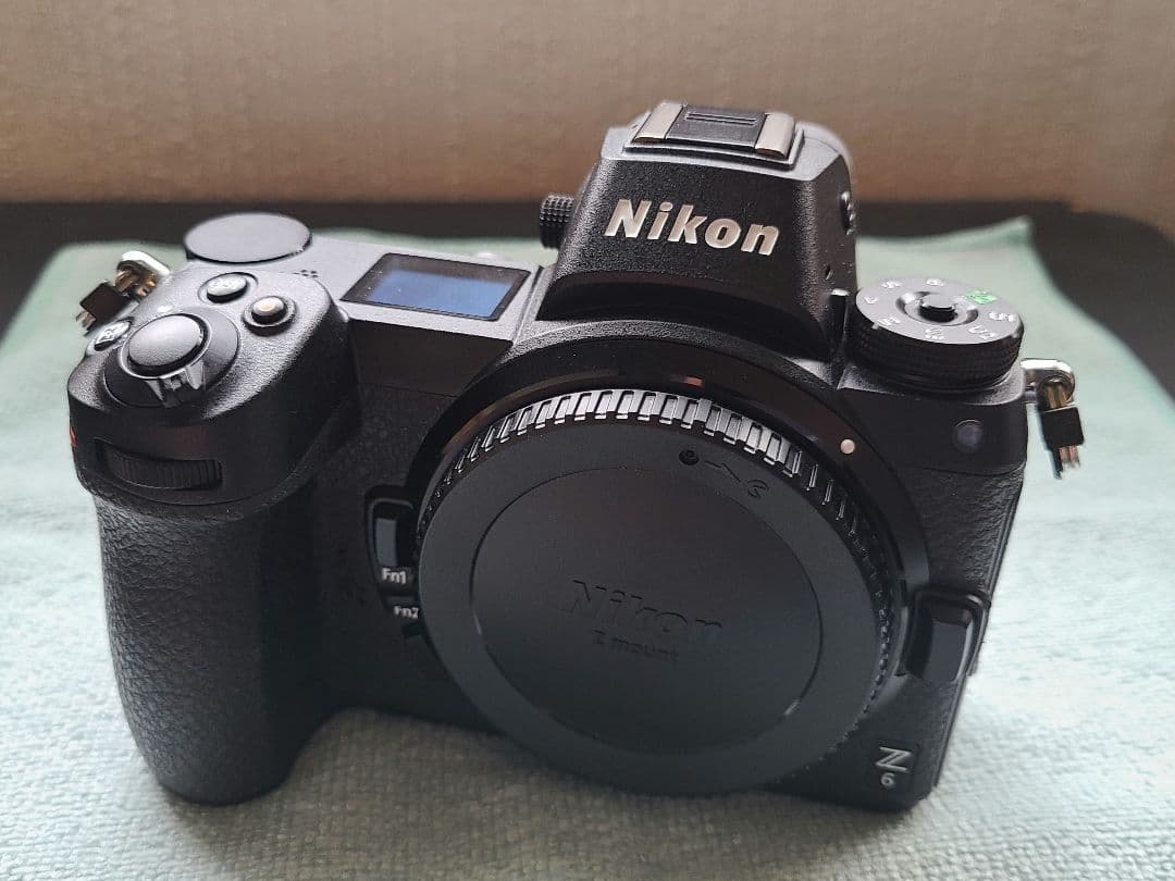 ニコン NIKON Z6 ボディ シャッター2200回 美品 - メルカリ