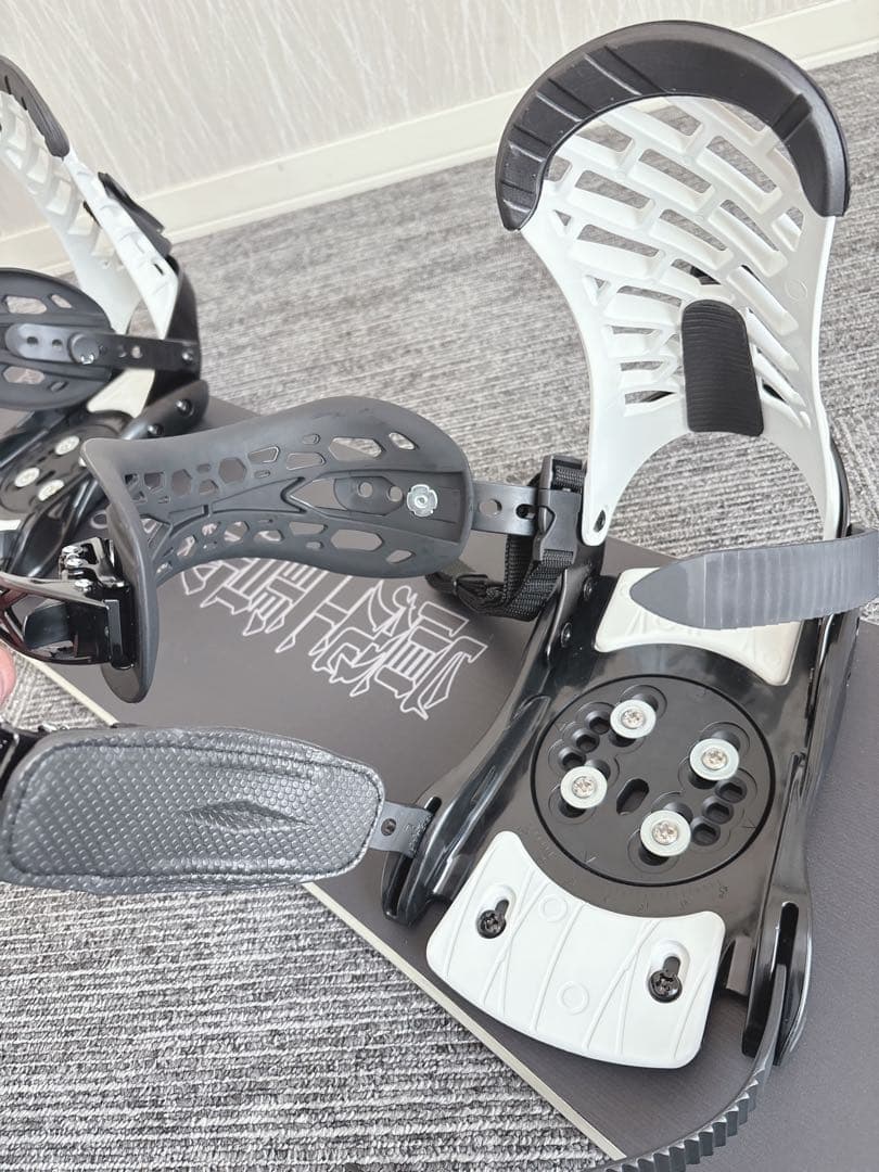 68超美品❗️超豪華❗️眞空雪板等/風眞モデル メンズスノーボード