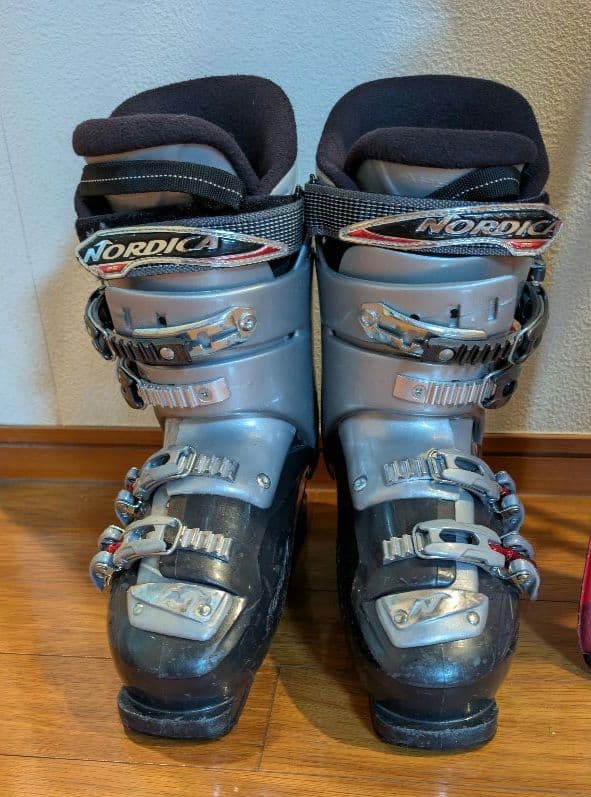 Nordica スキーセット スキー板144センチ ブーツ25.0センチ・ポール