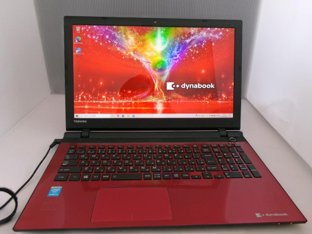 東芝　dynabook T55/RR レッド T55/R モデナレッド 仕様 2015夏モデル PT55RRP-BHA | dynabook