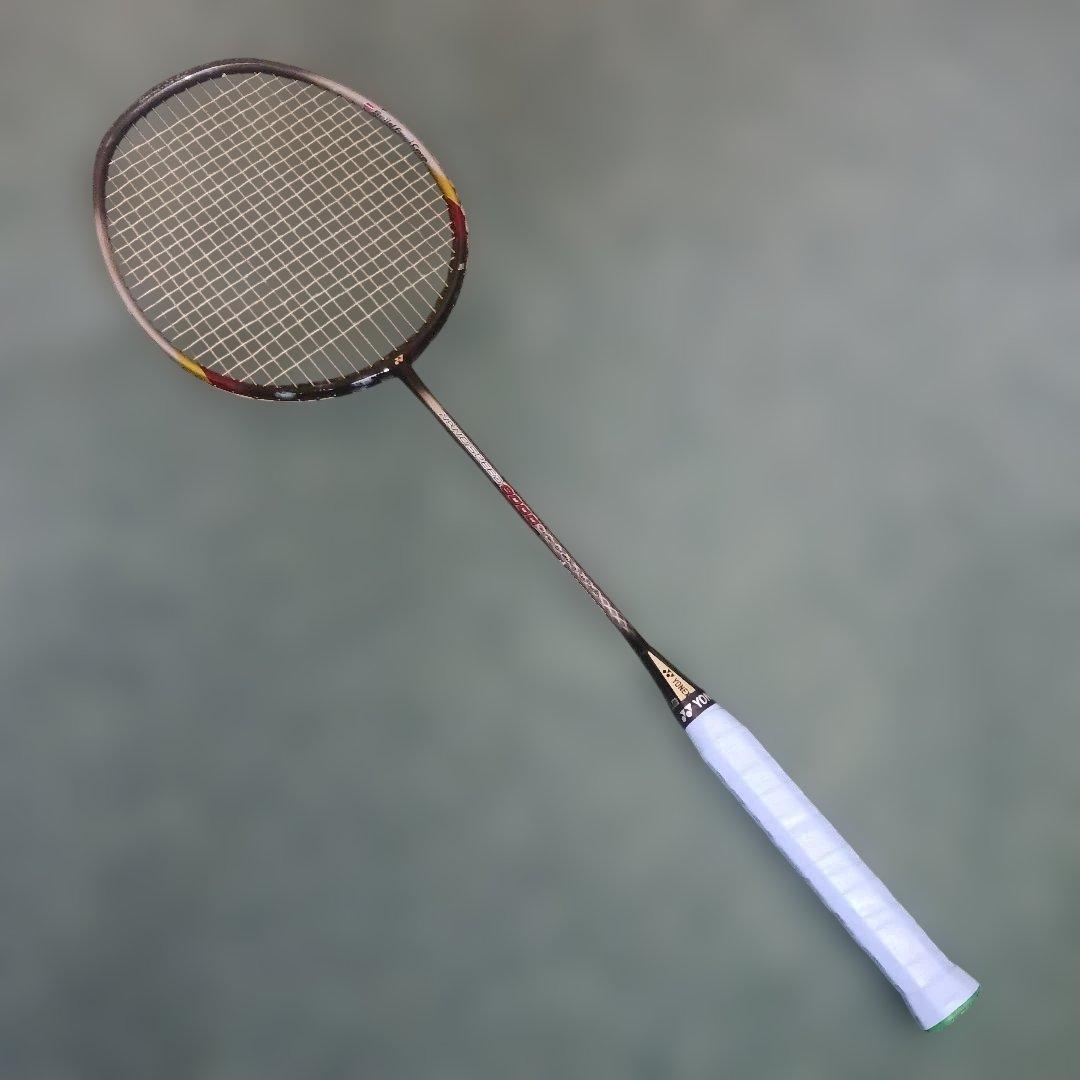 YONEX ナノスピード　NANOSPEED 8000 バドミントンラケット Badminton Racket Review : Yonex Nanospeed 8000 - YouTube