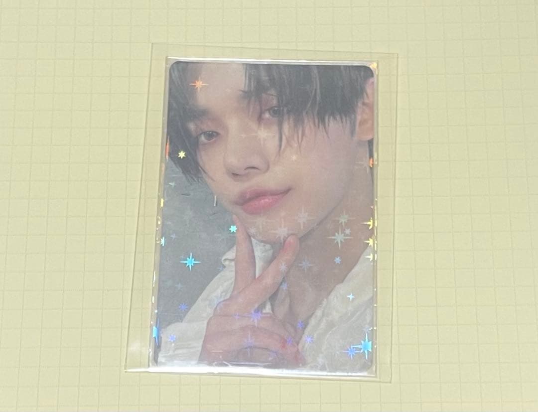 ホログラムタレントカード K-POP - メルカリ