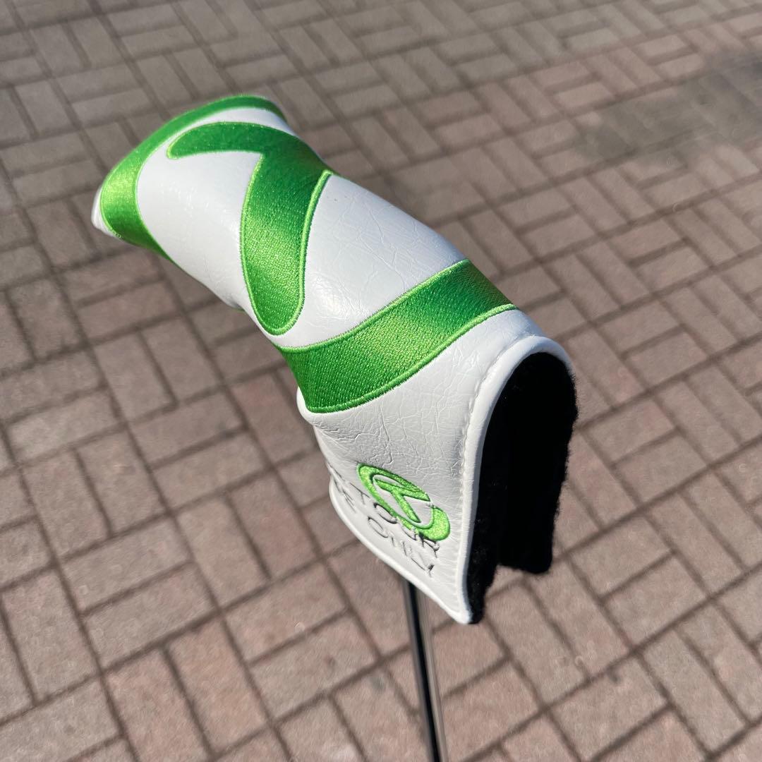 キ*グ様 スコッティキャメロン セレクト ツイストネック ミラー