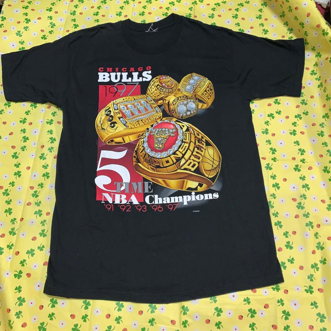 海外製 ヴィンテージ シカゴ・ブルズ 1997 チャンピオンリングTシャツ