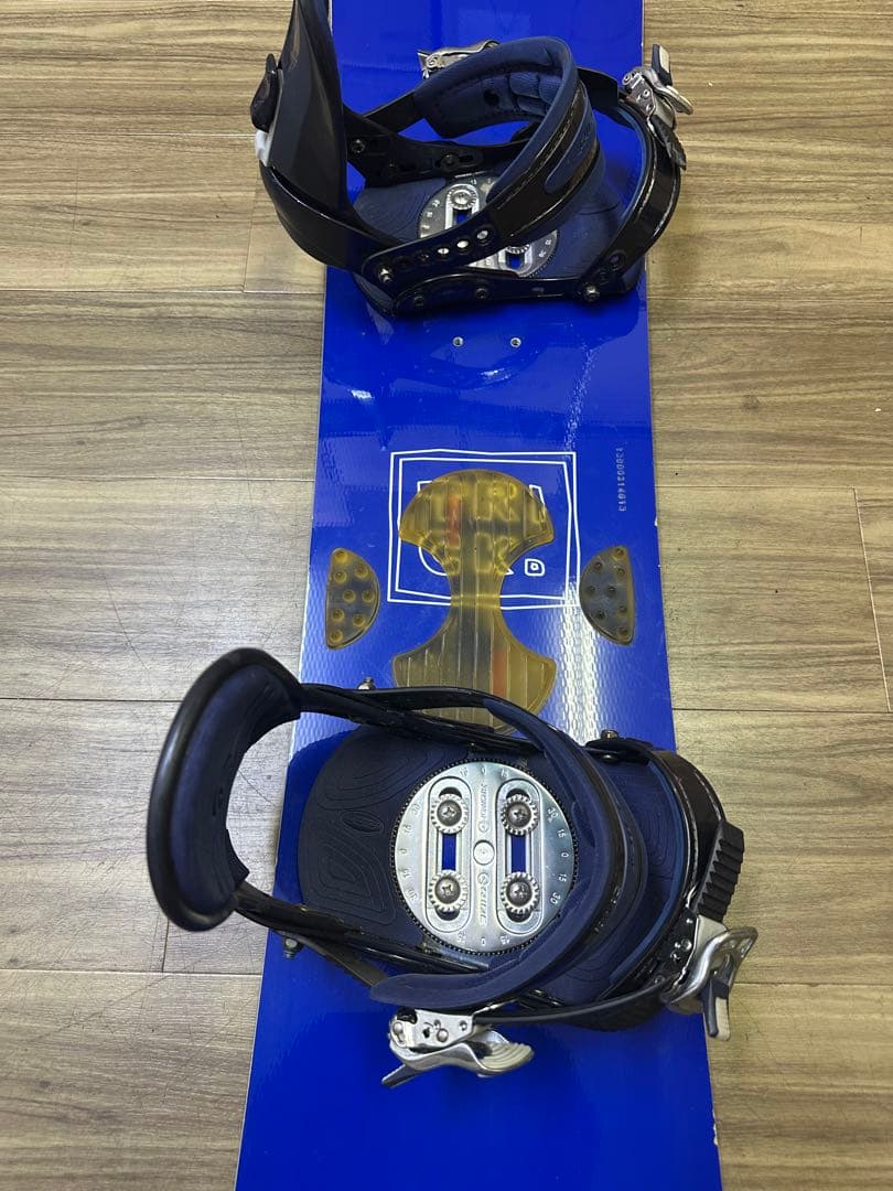 スノーボード TRICKSNOWBOARDS 138cmビンディング S/M？