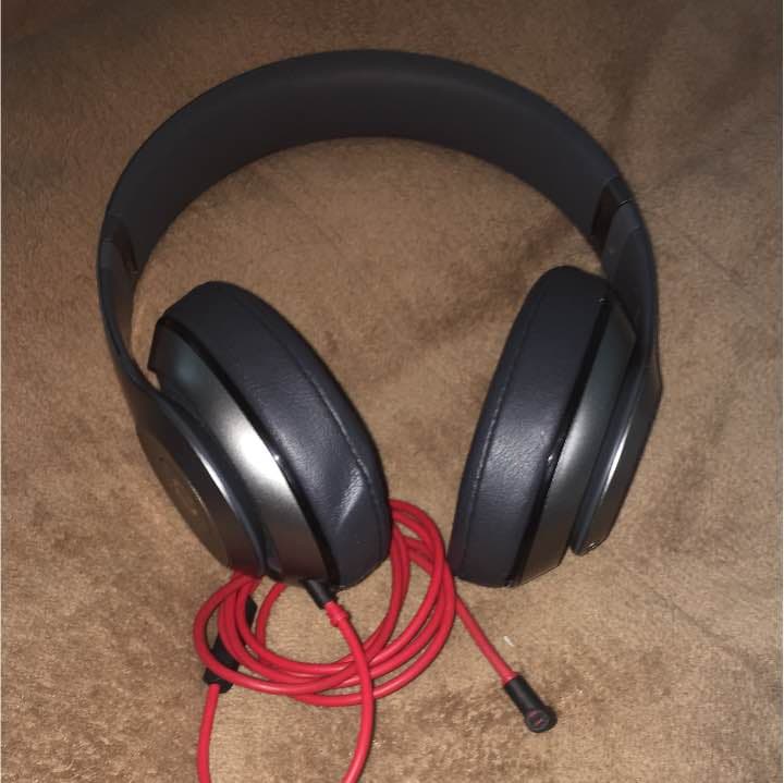 Beats　studio Beats Studio Pro - プレミアムワイヤレスノイズキャンセリング