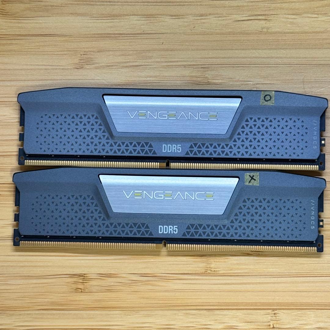 g*様 Corsair VENGEANCE DDR5 2×32GB [説明欄必読 VENGEANCE® RGB 32GB (2x16GB) DDR5 DRAM 5600MHz C40 Memory Kit — Black