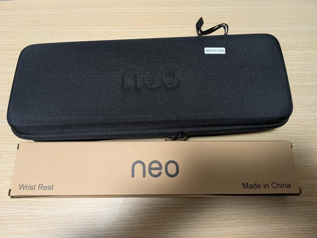 Qwertykeys NEO ergo メカニカルキーボード 純正リストレスト付 - メルカリ