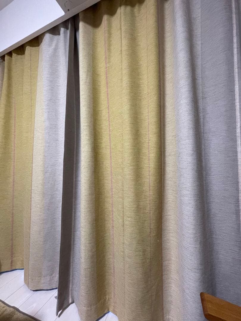 unico カーテンOKUS（オクス） - メルカリ