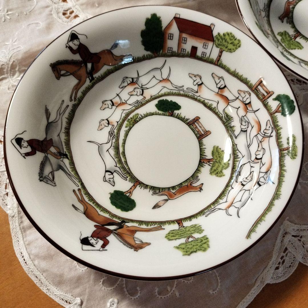 希少☆ウエッジウッド WEDGWOOD 黒壺 ハンティングシーン サラダ