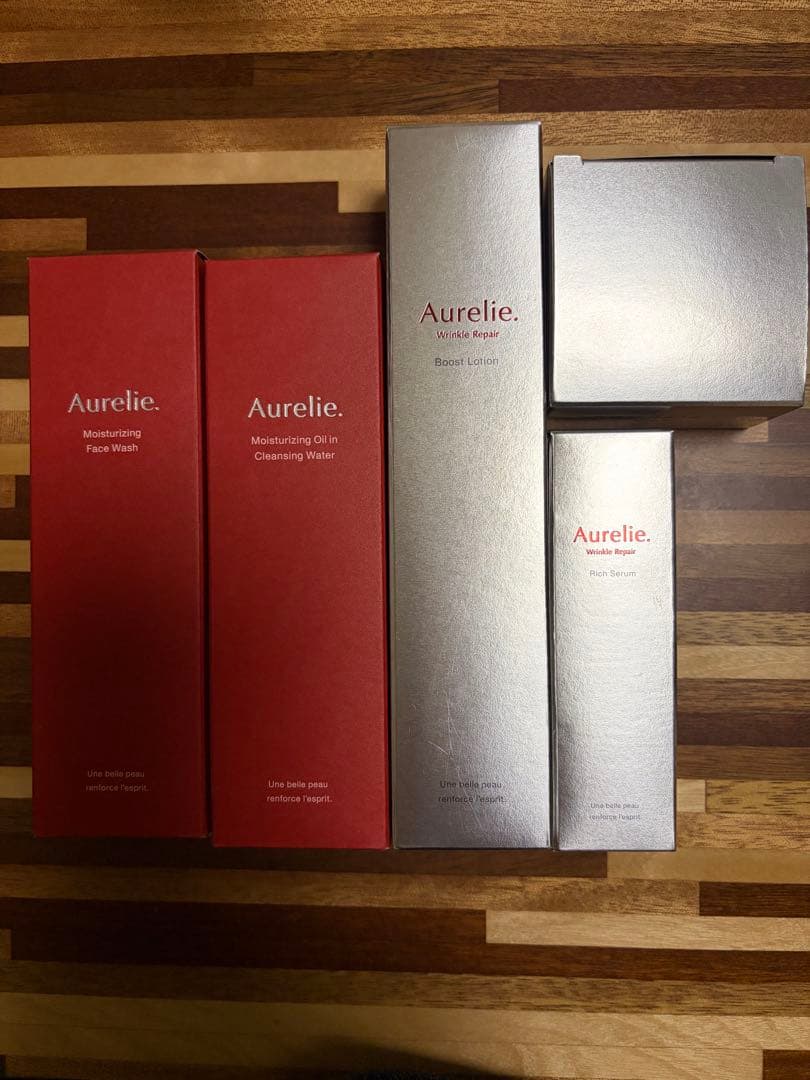 Aurelie プレミアムエイジングケアセット【20％off】 @おまけ付き