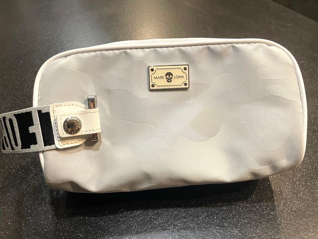 MARK&LONA マークアンドロナ クラッチポーチ カートバッグ ホワイト 新品未使用】MARK&LONA マークアンドロナ カートバッグ｜Yahoo!フリマ