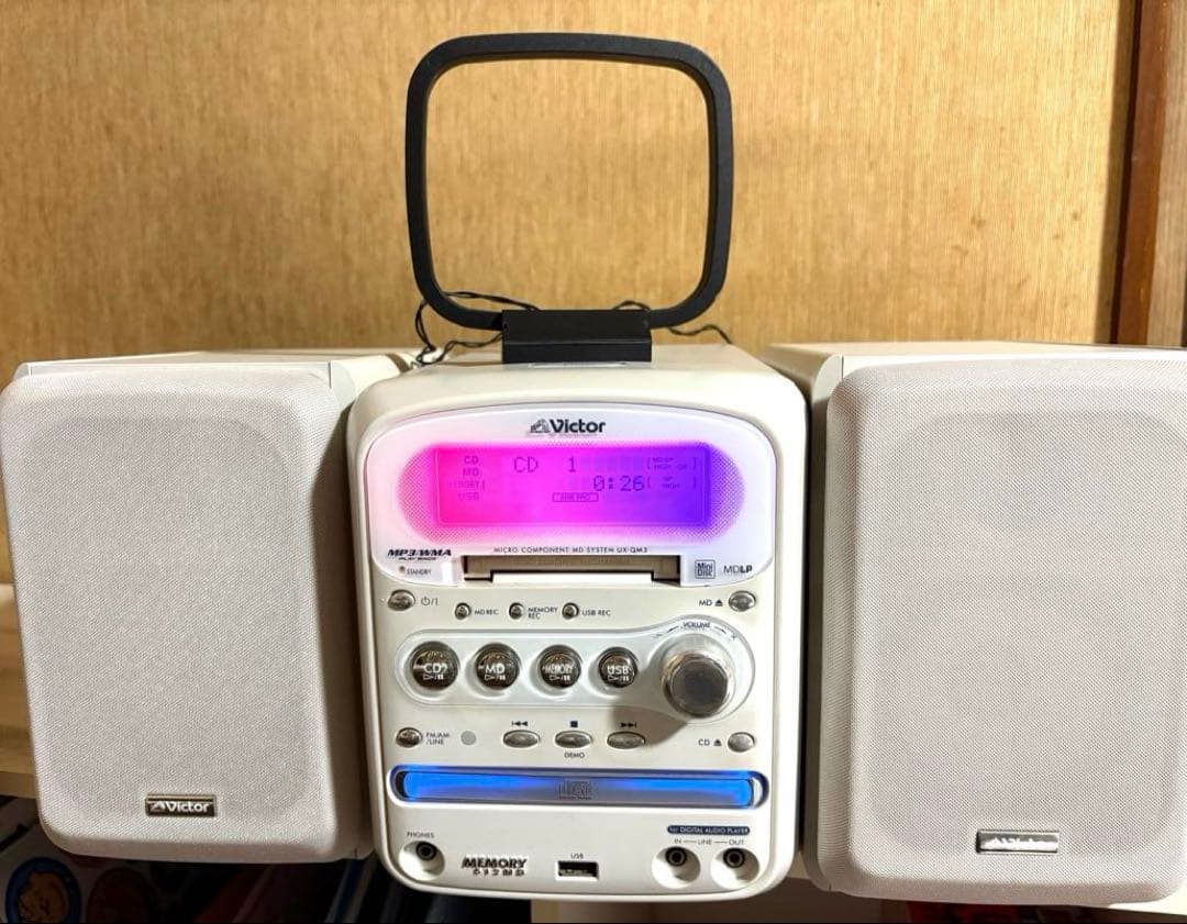 マイクロコンポ Victor CA-UXQM3-W スピーカーセット　中古 Amazon | Victor ビクター JVC UX-QM3-W ホワイト マイクロ