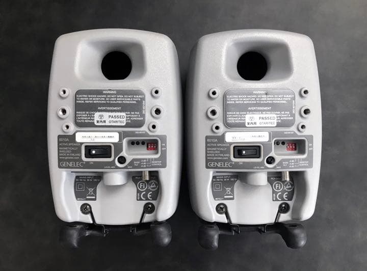 Genelec 6010A ペア オフホワイト - メルカリ