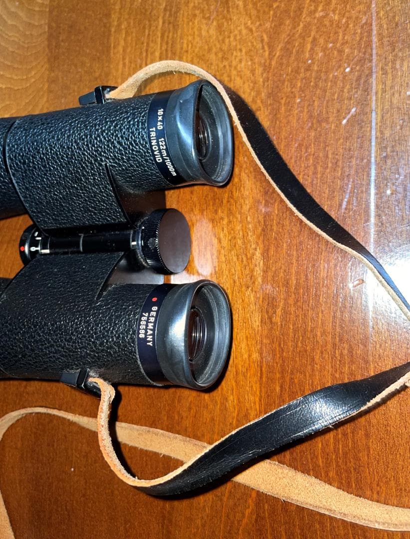 ドイツ産双眼鏡 Leitz Trinovid 10x40 - メルカリ