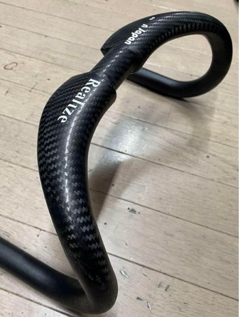リアライズ カーボンハンドル 380mm - メルカリ