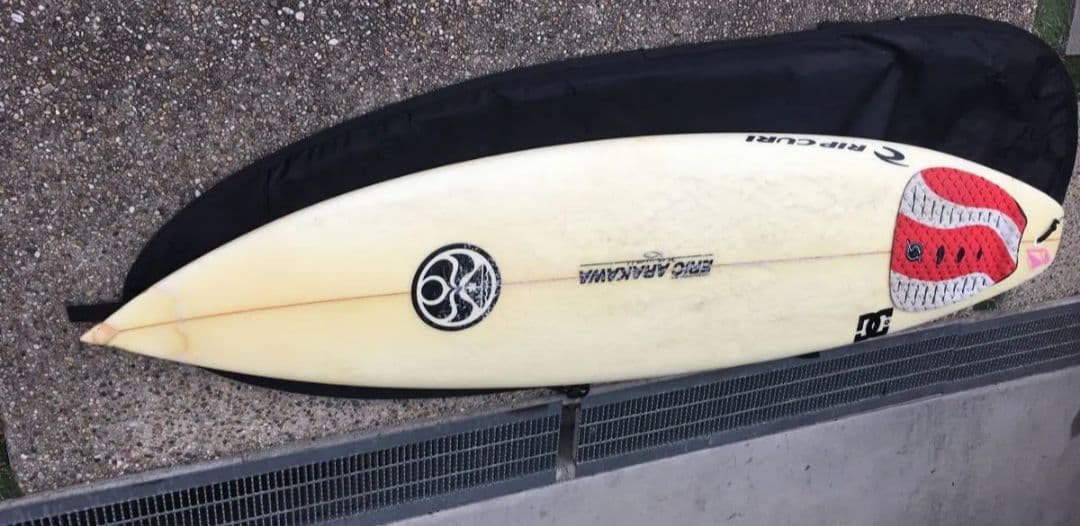値下げ 最終！！ エリックアラカワ サーフボード 6.1 - メルカリ