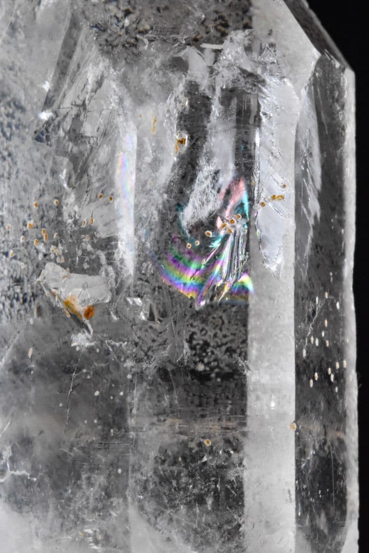 PINKASOLIVES-モンドクォーツ 初期タイプ 一部溶融 水入り