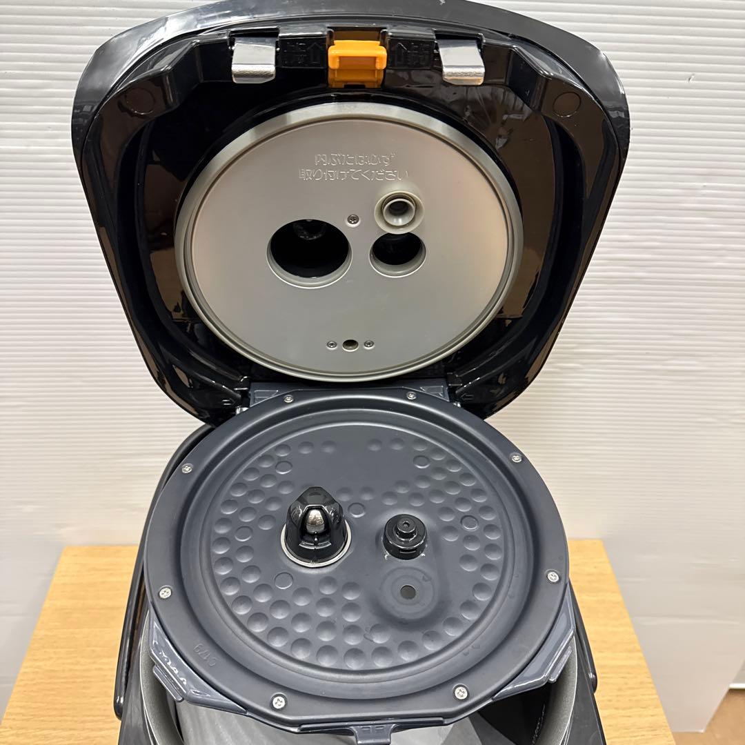 象印　圧力IHジャー炊飯器NP-ZX18 10合(1.8L)2022年製