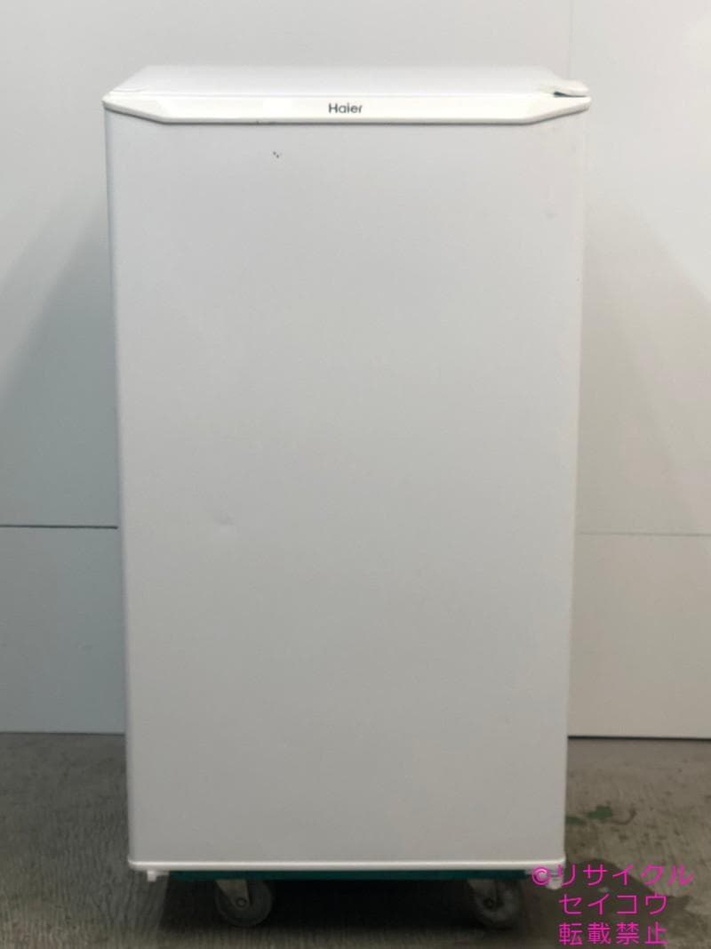 【中古】ハイアール小型冷蔵庫 90L 2023年式2510311817 Haier（ハイアール） 1ドア冷蔵庫 90L 右開き 幅47.5cm 冷蔵庫 1人