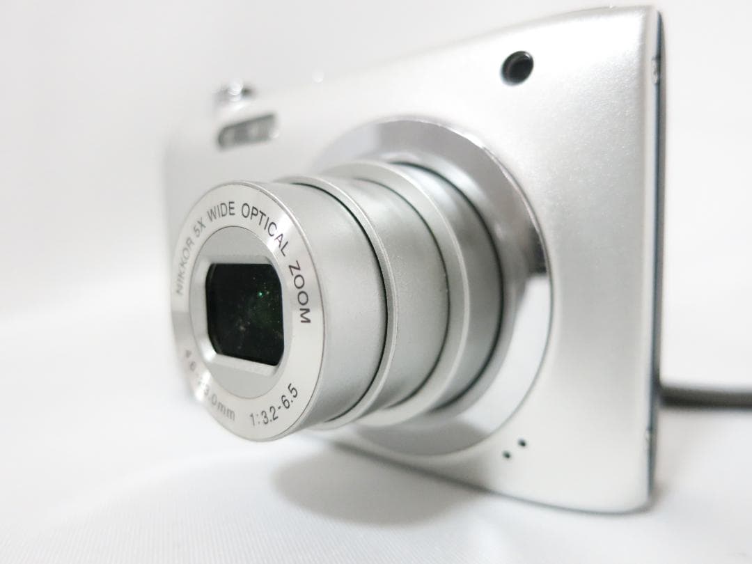 コンパクトデジタルカメラ Nikon COOLPIX A100 シルバー - メルカリ